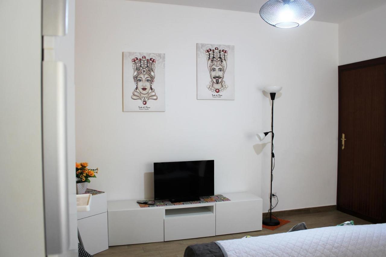Casa Peppino Apartment Letojanni Ngoại thất bức ảnh